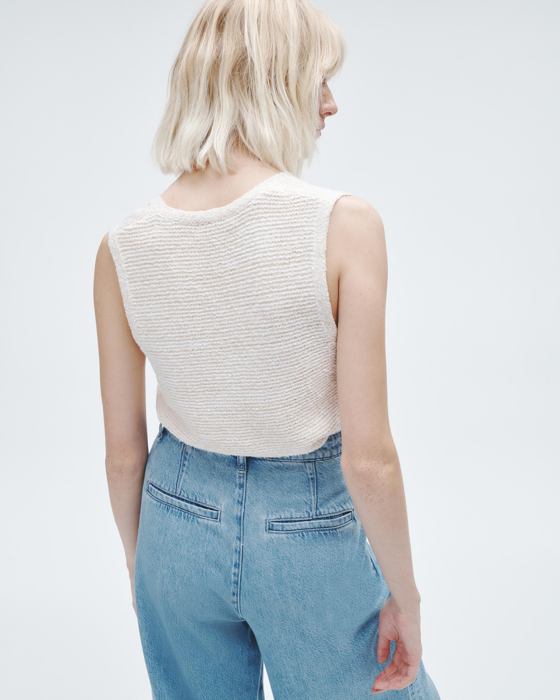 Jackie Cotton Linen Sweater Vest
Relaxed Fit - 4