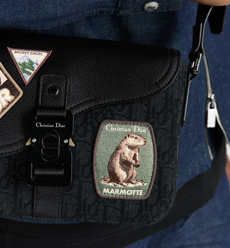 Small Saddle Messenger Bag with Flap 3