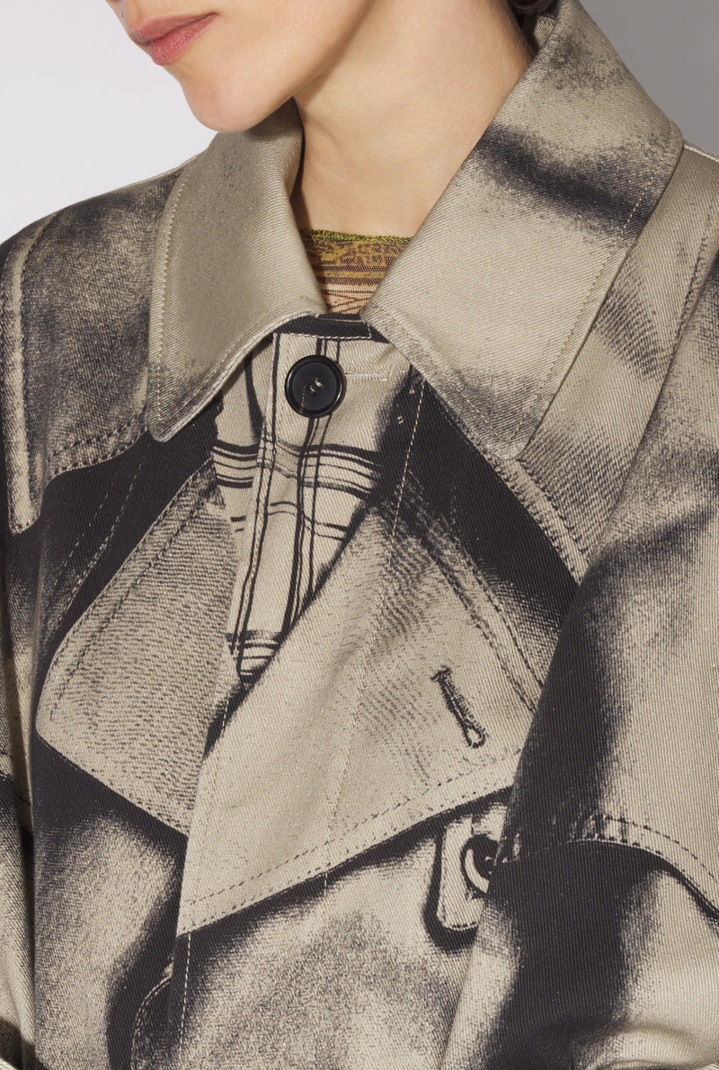 THE TROMPE-L'ŒIL TRENCH COAT 5