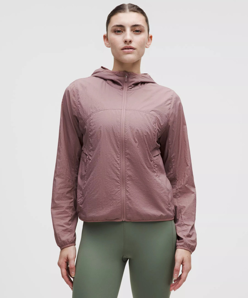 Women’s InsulEight Cold-Weather Run Shell 1