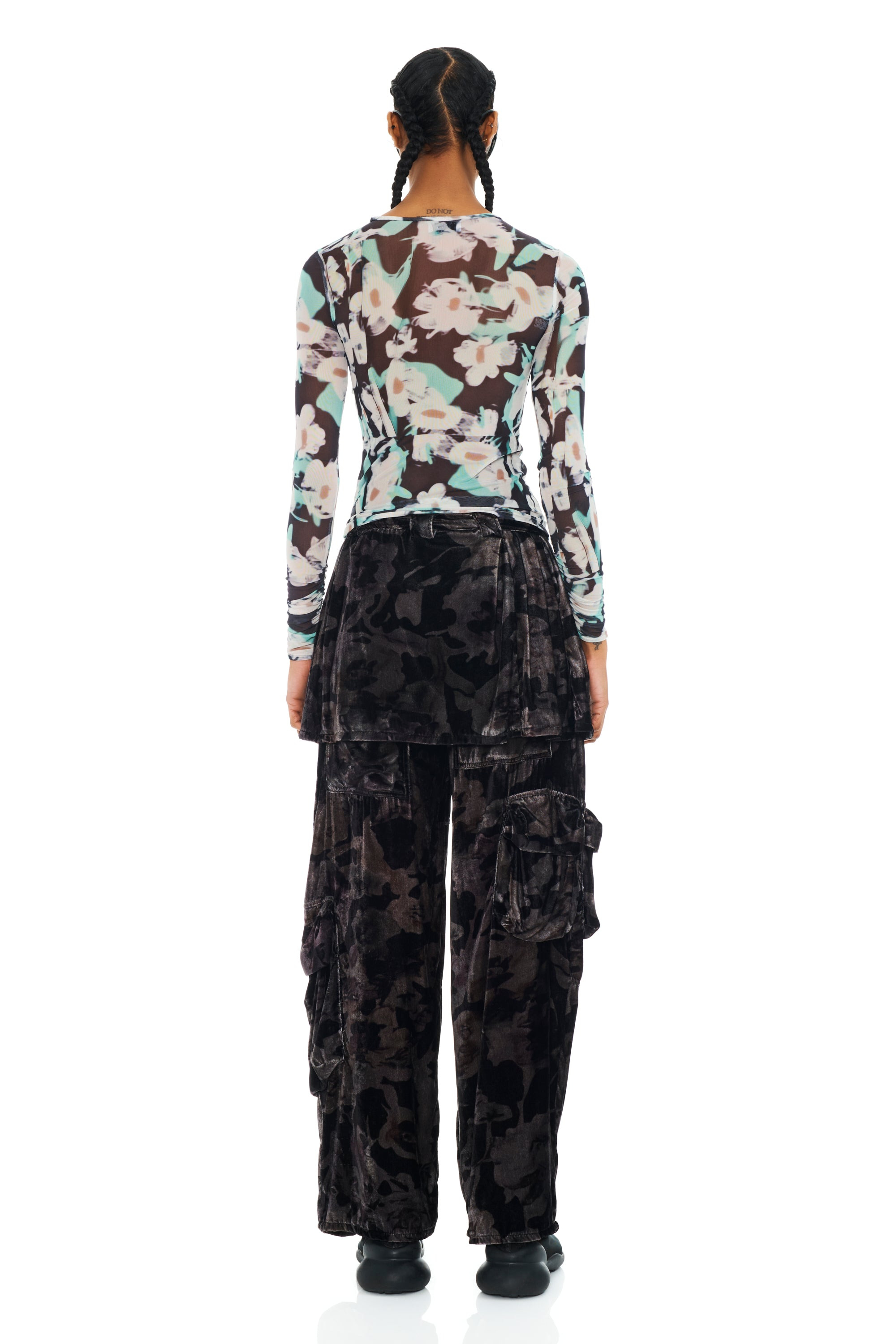 BLACK WATERCOLOR ROSES LAWN SKIRT CARGO PANT - 7