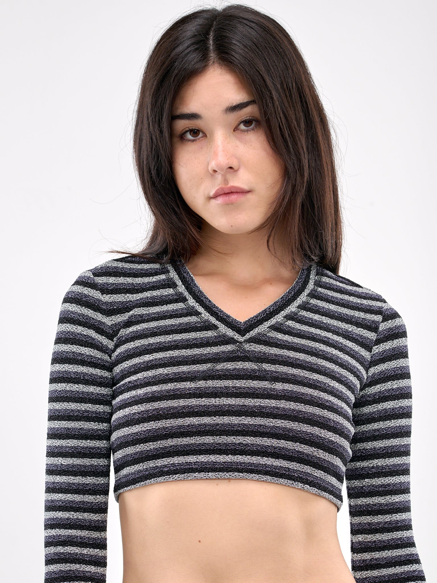 V-Neck Crop Top - 4