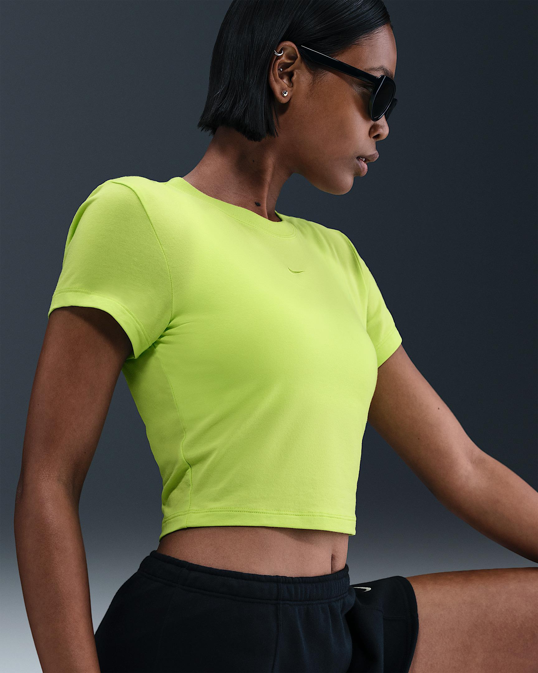 Nike Sportswear Chill Knit Women's Cropped T-Shirt - 3
