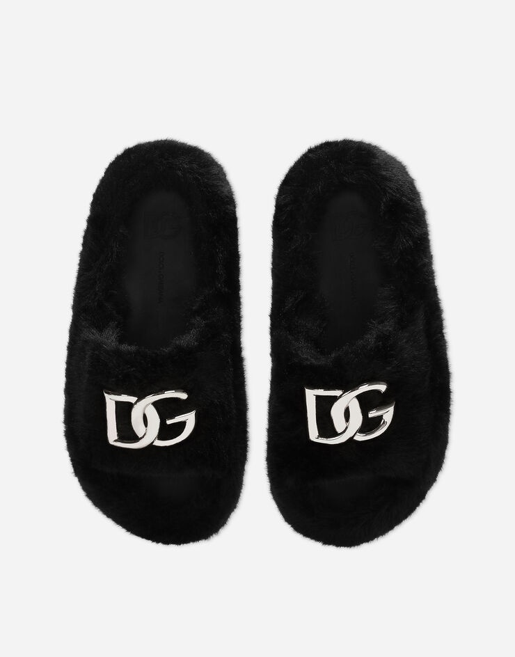 Faux fur sliders - 4