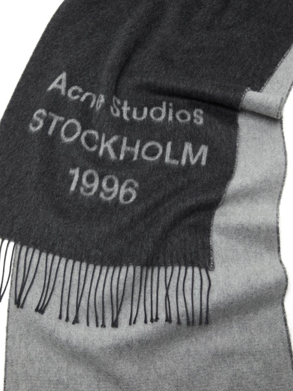 logo-print wool scarf - 2