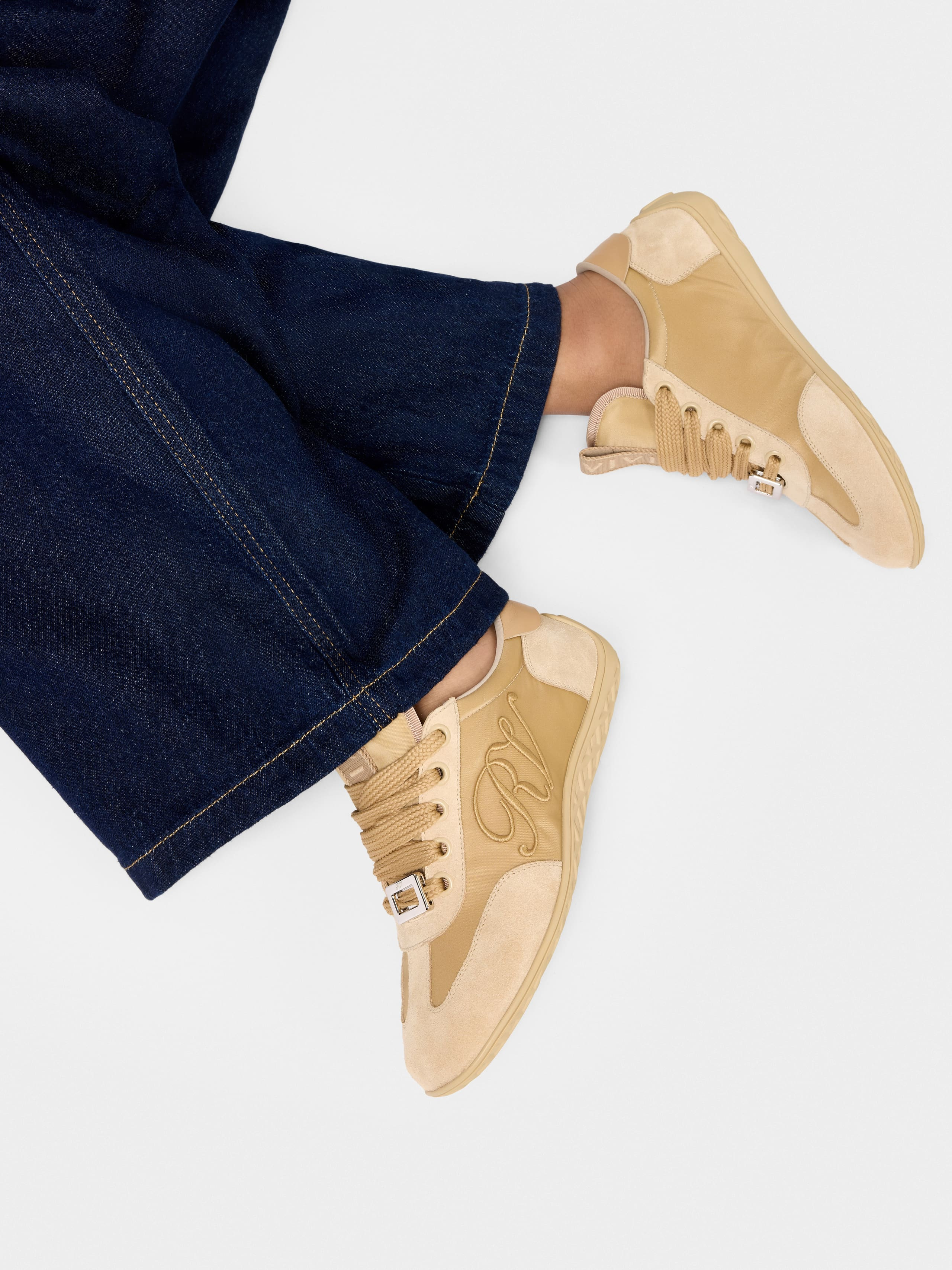 Viv Low Sneakers in suede - 9