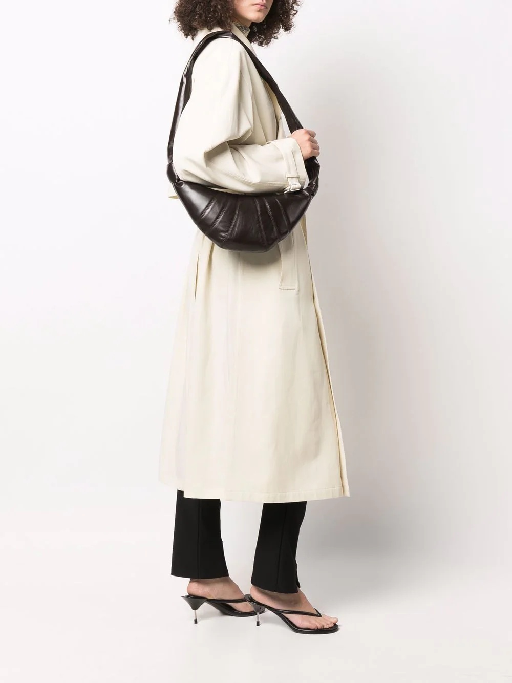 Croissant leather shoulder bag - 2