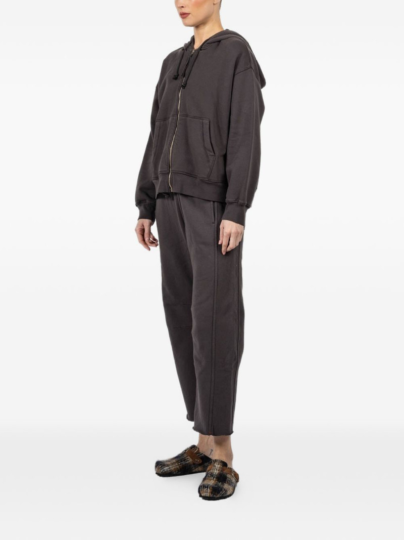 zip-up hoodie 3