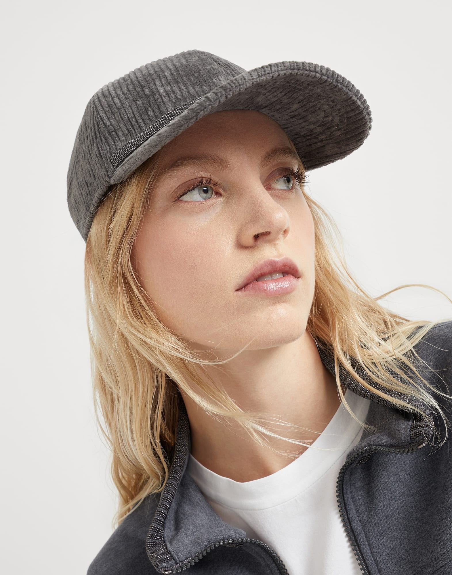 Comfort cotton corduroy baseball cap with shiny band - 3