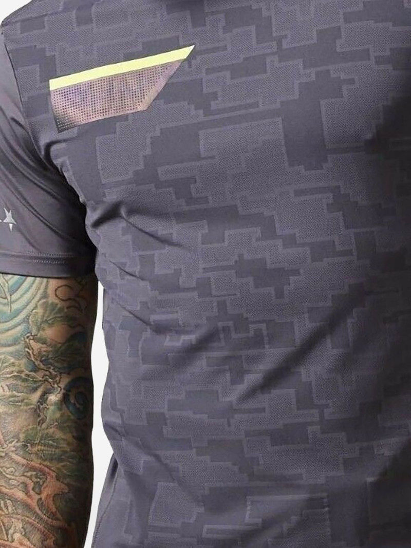 Reebok patterned running T-shirt outlook