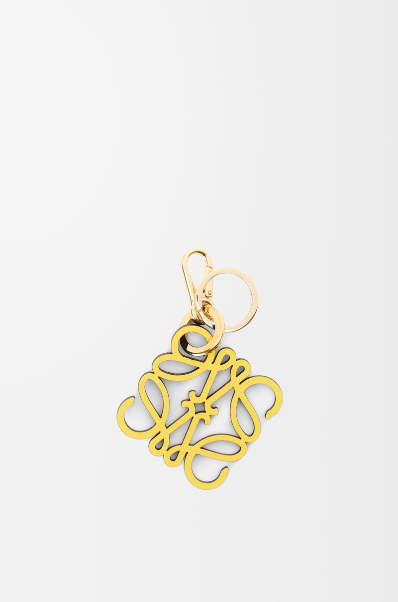 Anagram charm in calfskin 1