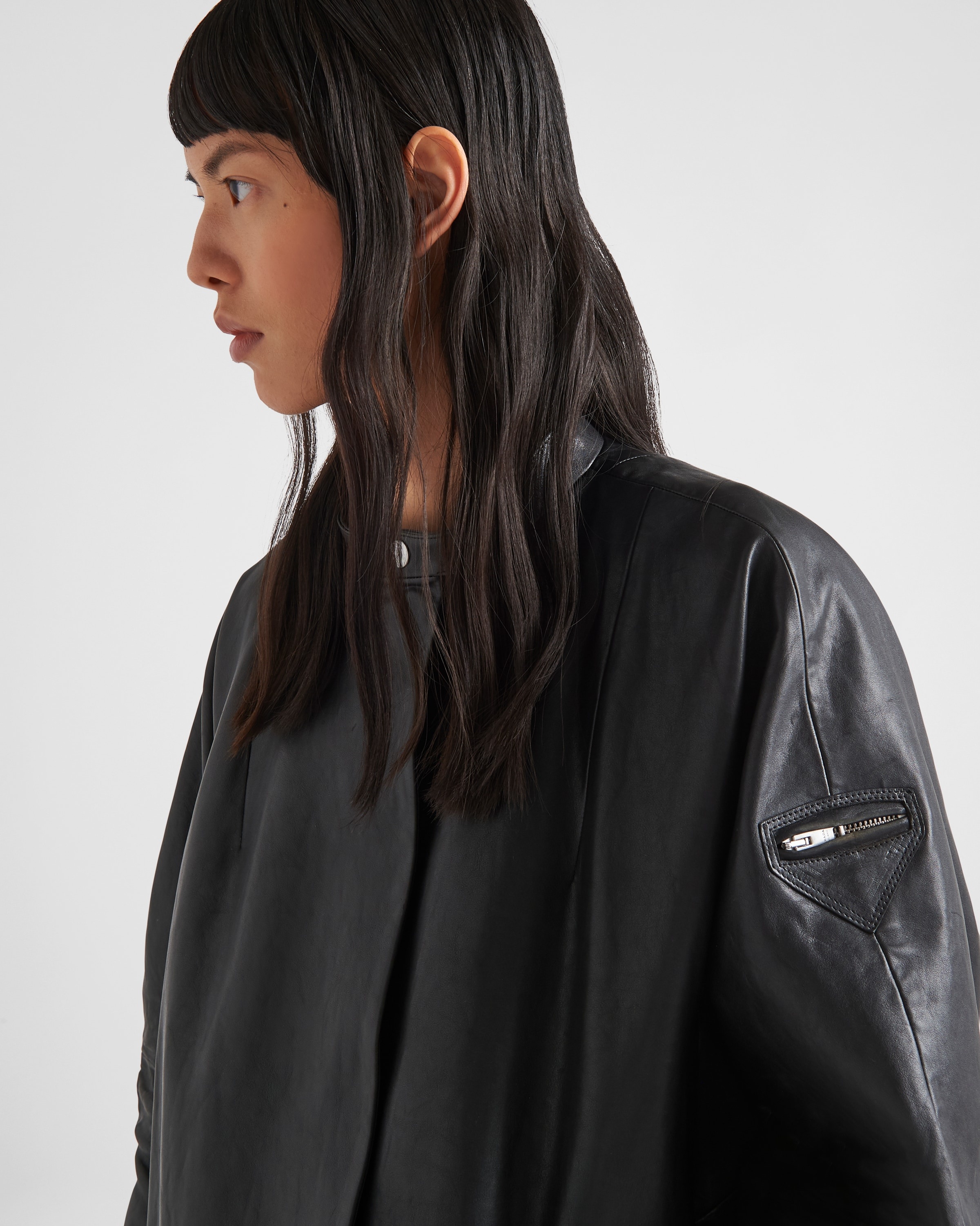 Leather coat - 3