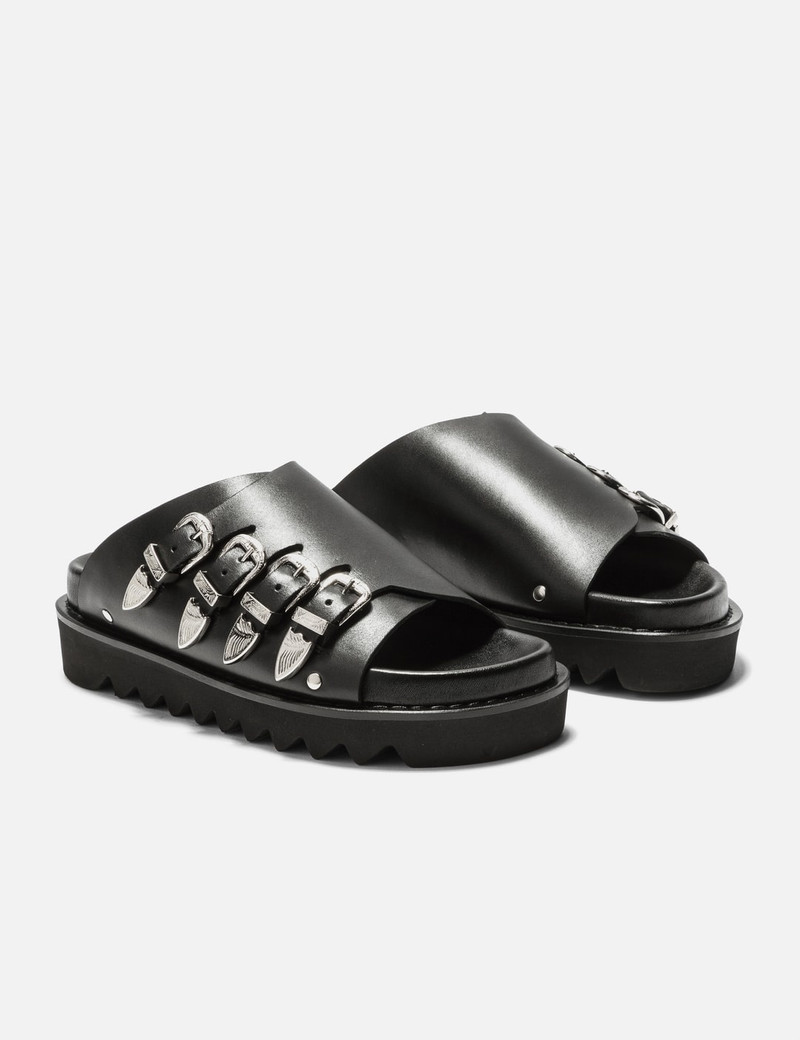 4 METAL BUCKLE SANDALS 4
