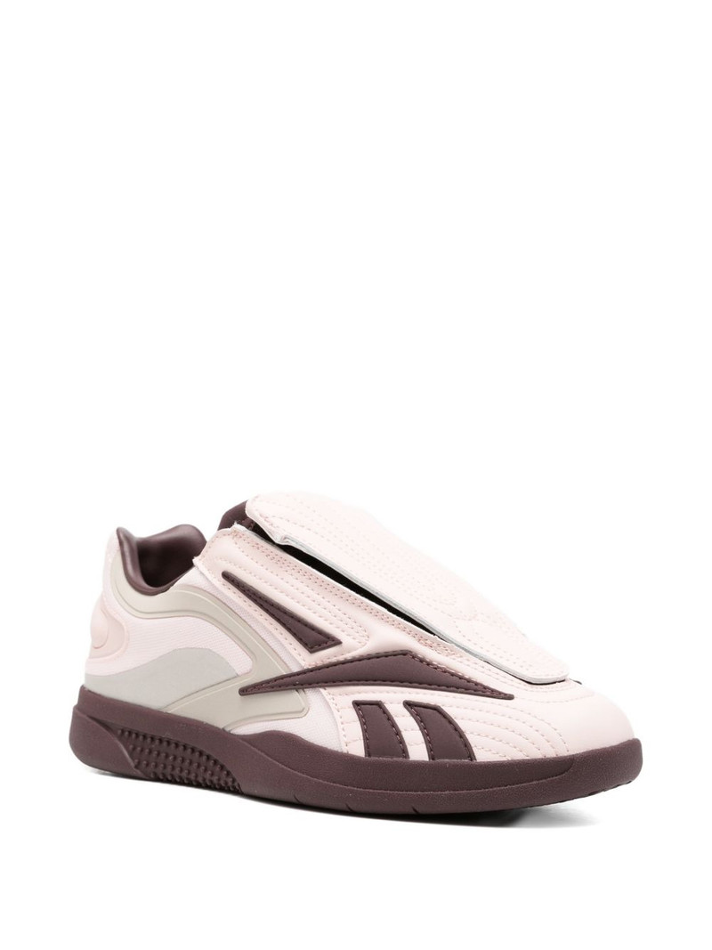 Reebok Hammer Pro LTD sneakers outlook