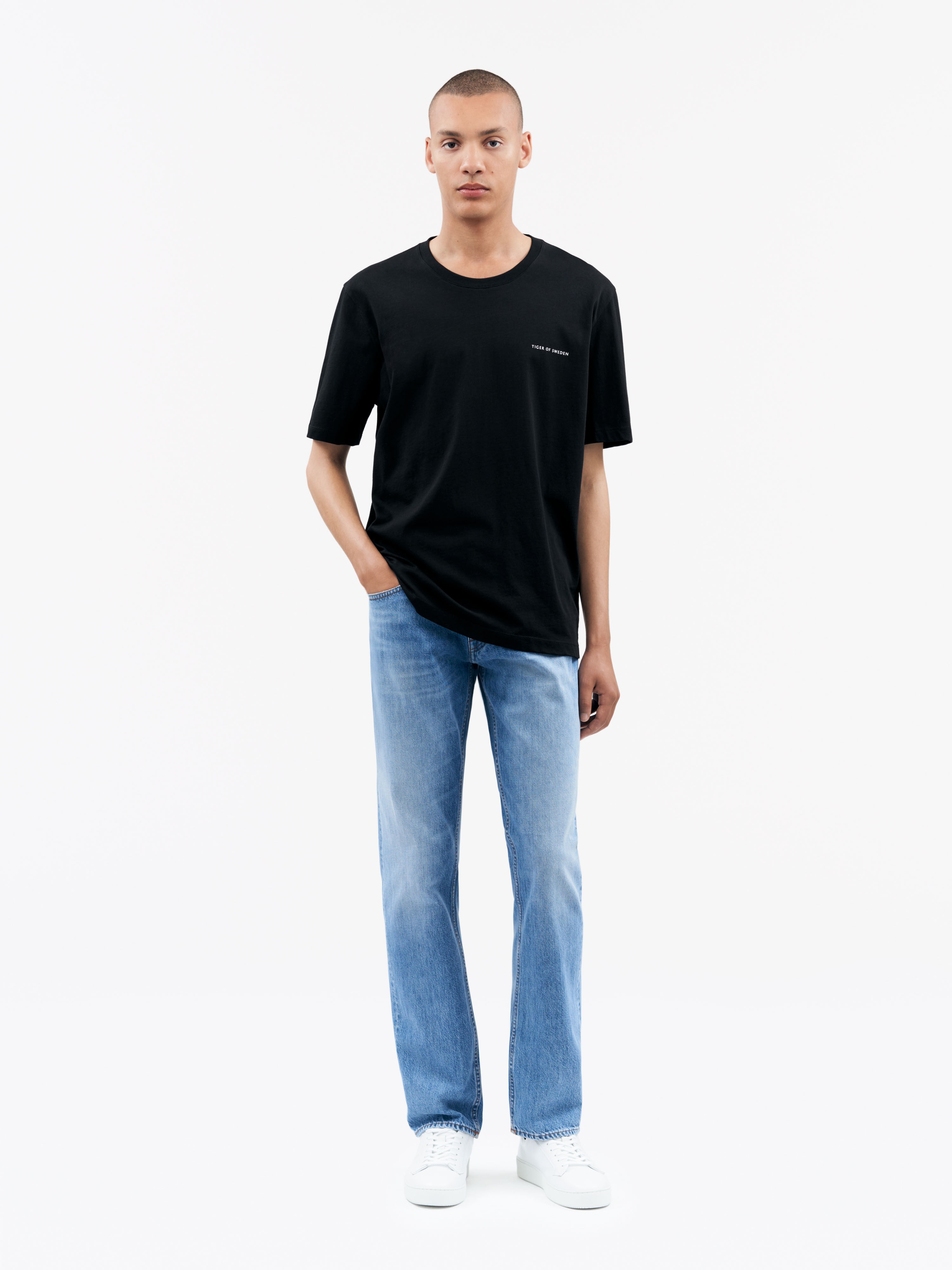 Pro Short-Sleeved Cotton T-shirt - 2