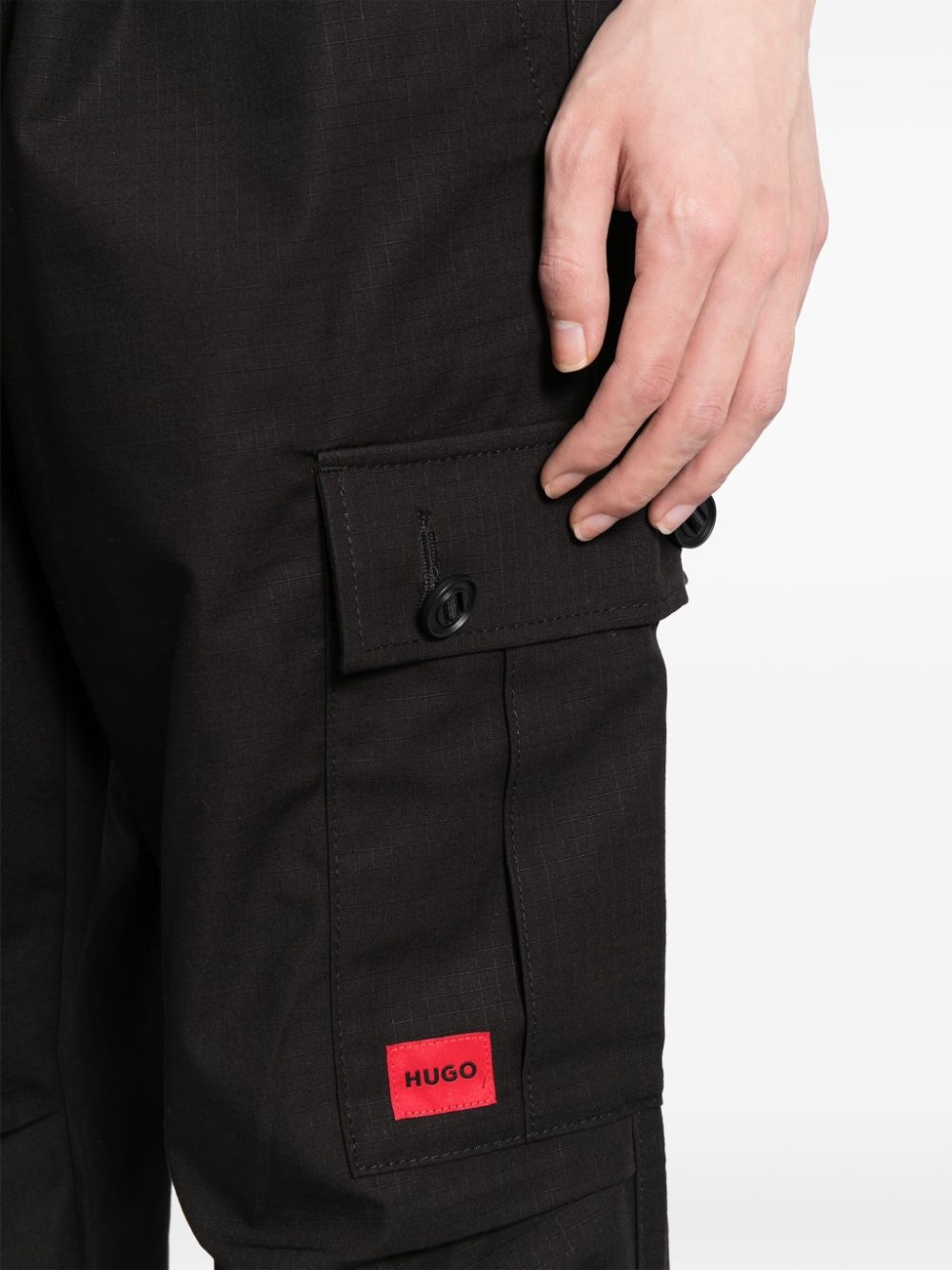 logo-appliquÃ© cargo trousers - 5