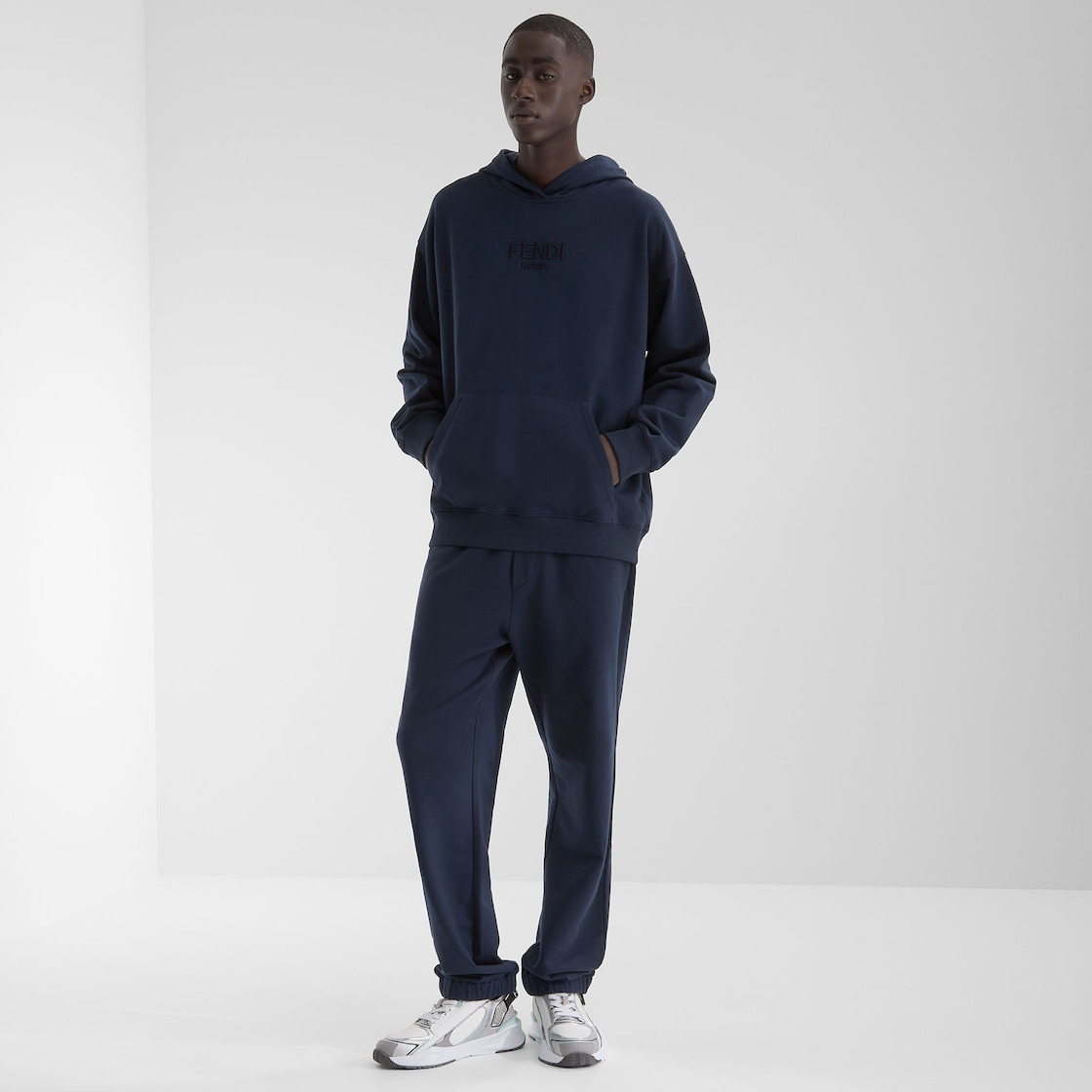 Sweatshirt - 4