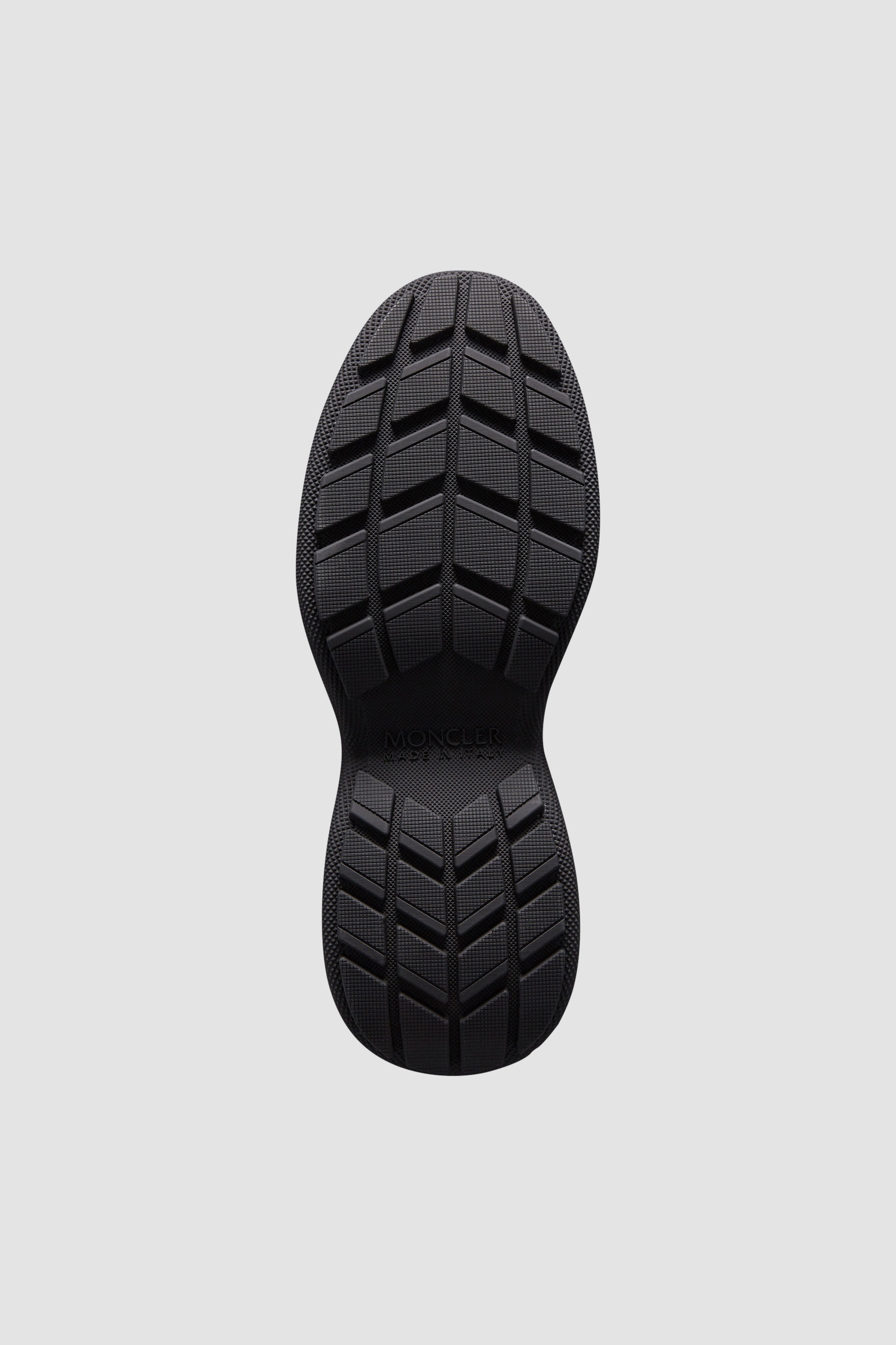 Resile Trek Lace-Up Boots - 6