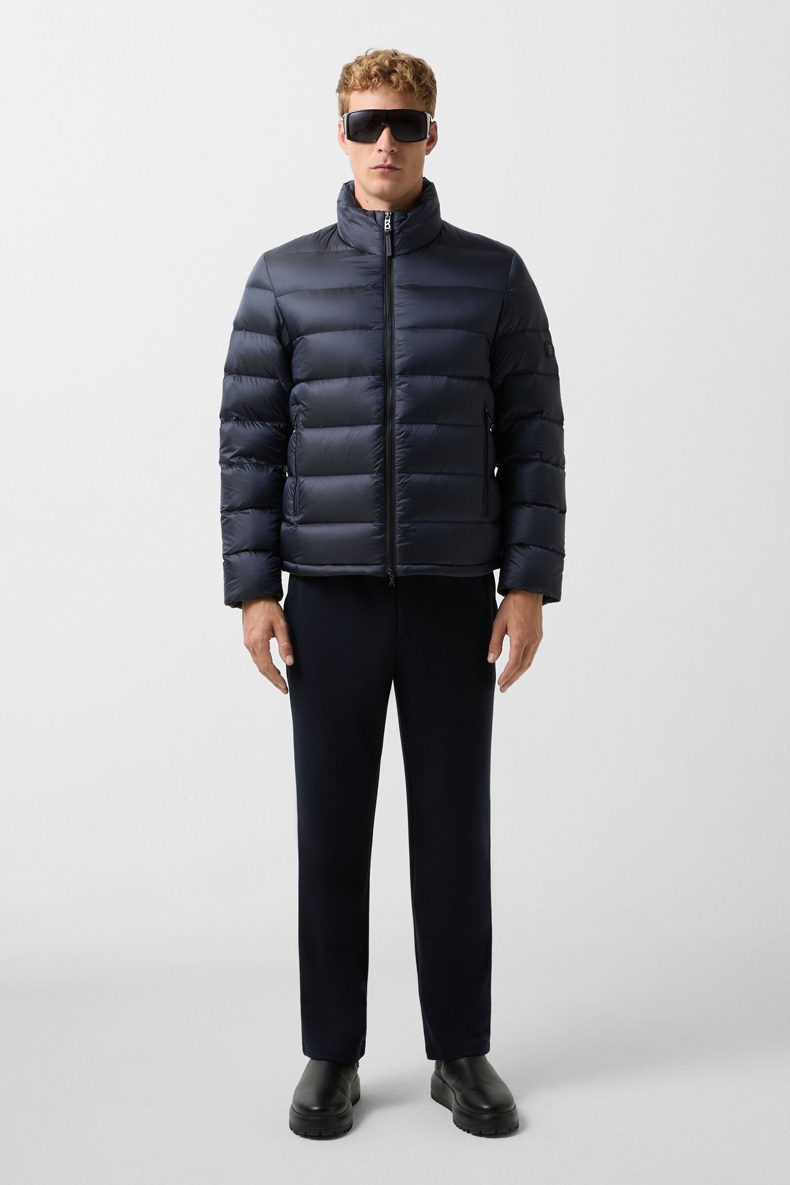 Hugh down jacket in Dark blue - 4