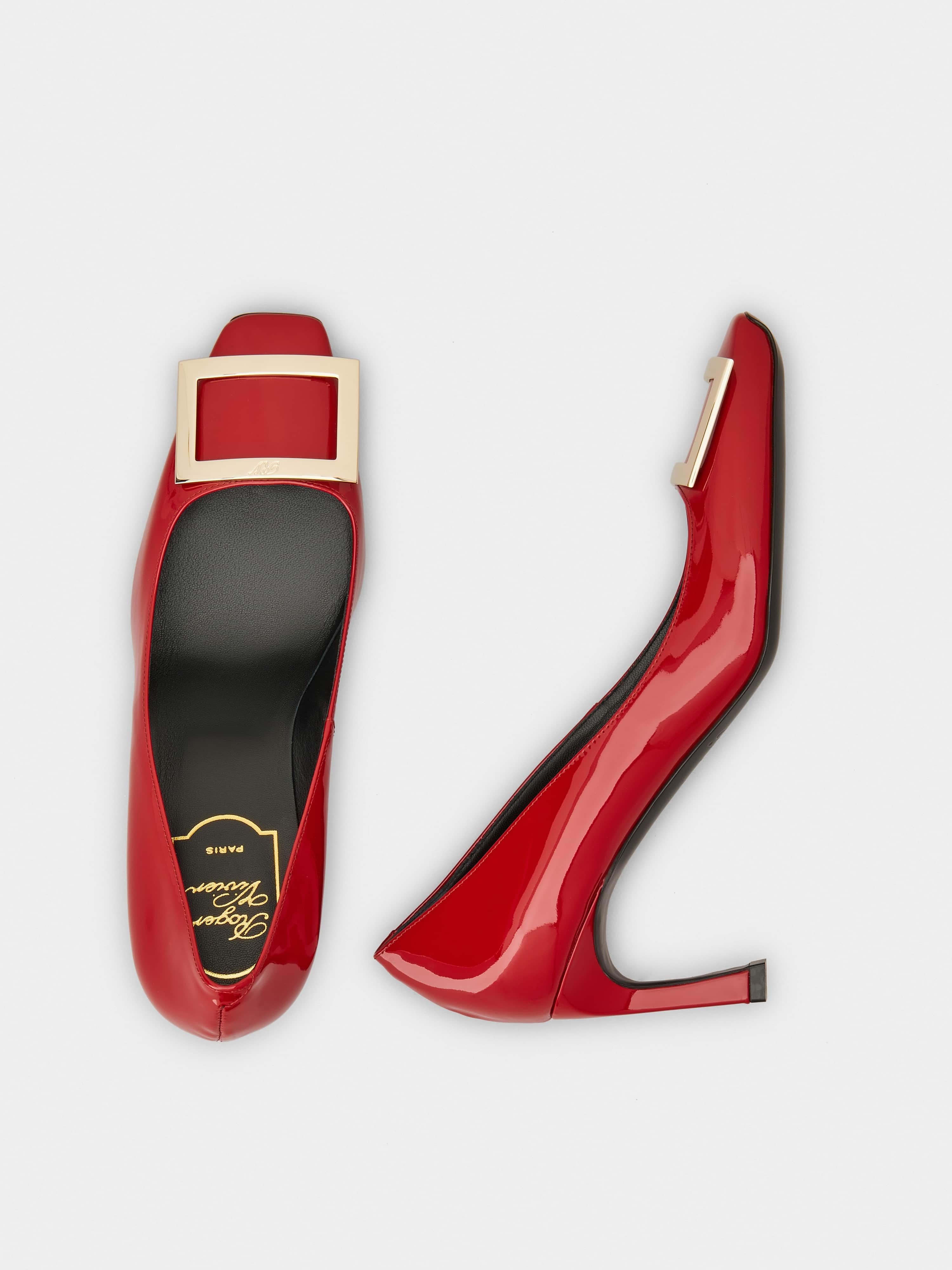 Trompette Metal Buckle Pumps in Patent Leather - 7