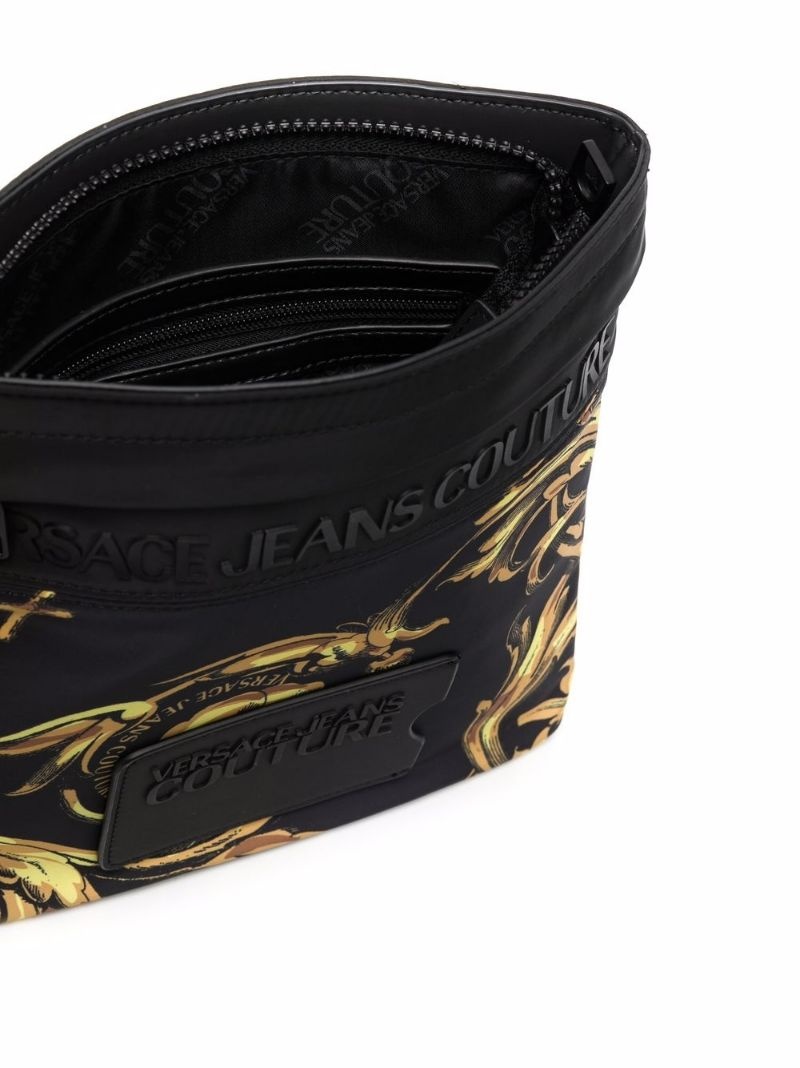 embossed-logo messenger bag - 5