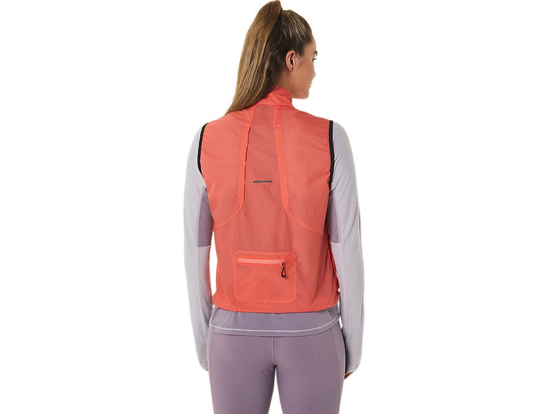 Asics WOMEN'S METARUN PACKABLE VEST outlook
