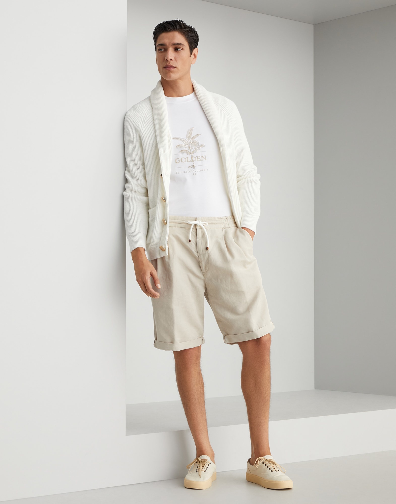 Garment-dyed Bermuda shorts in twisted linen and cotton gabardine with drawstring and double pleats - 4