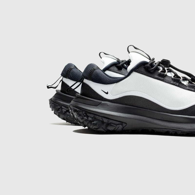 X ACG MOUNTAIN FLY 2 LOW SP "BLACK & WHITE" 5