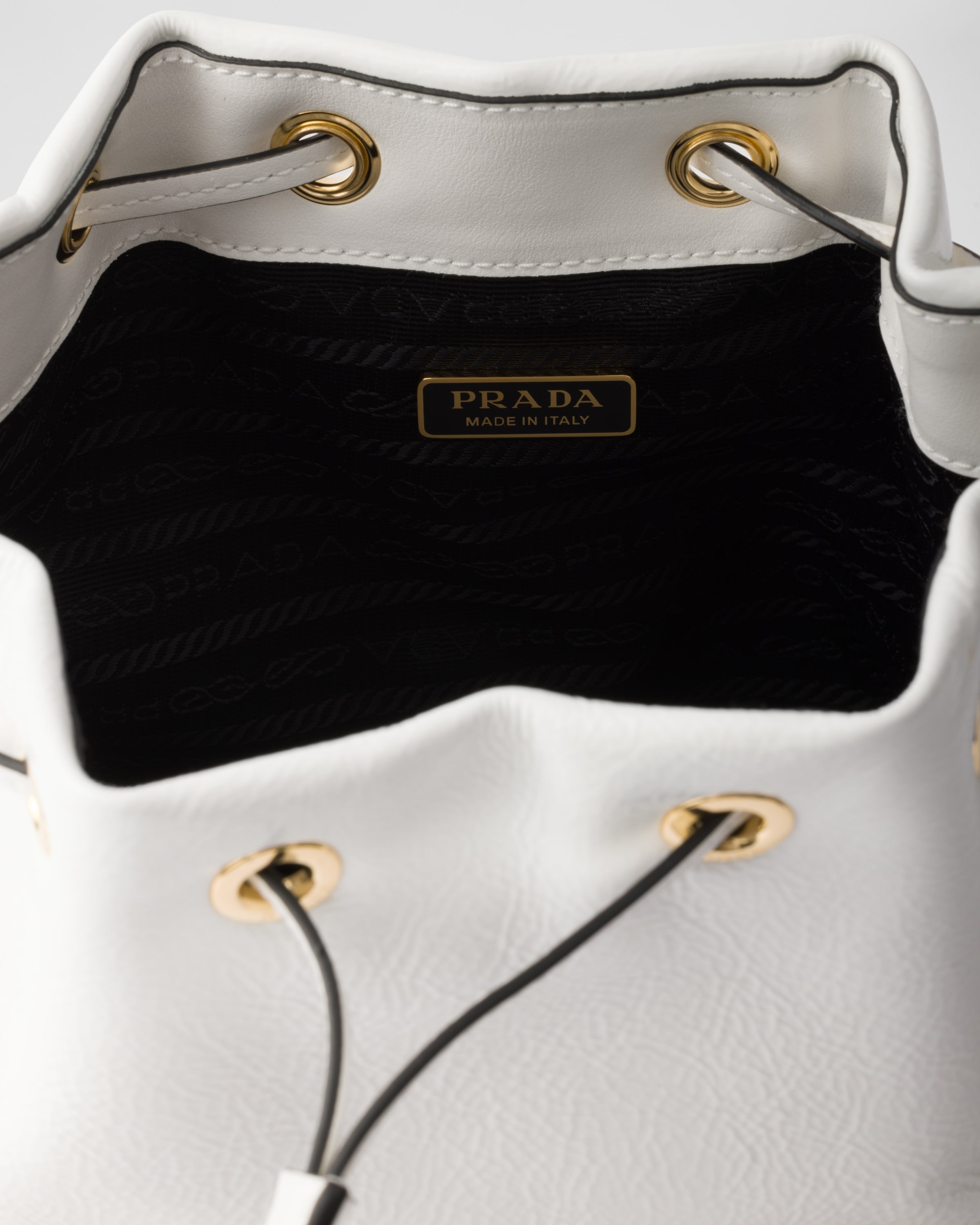 Prada Duet naplak patent leather bucket bag - 4