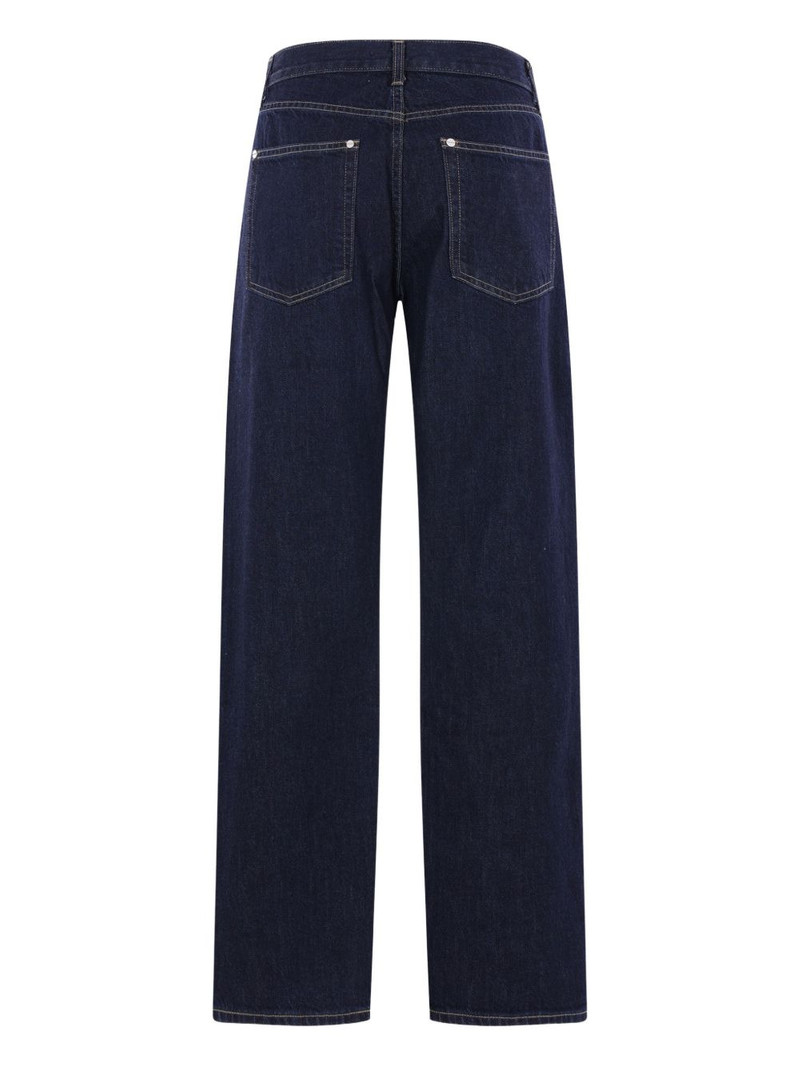 TWP Kent St. jeans outlook