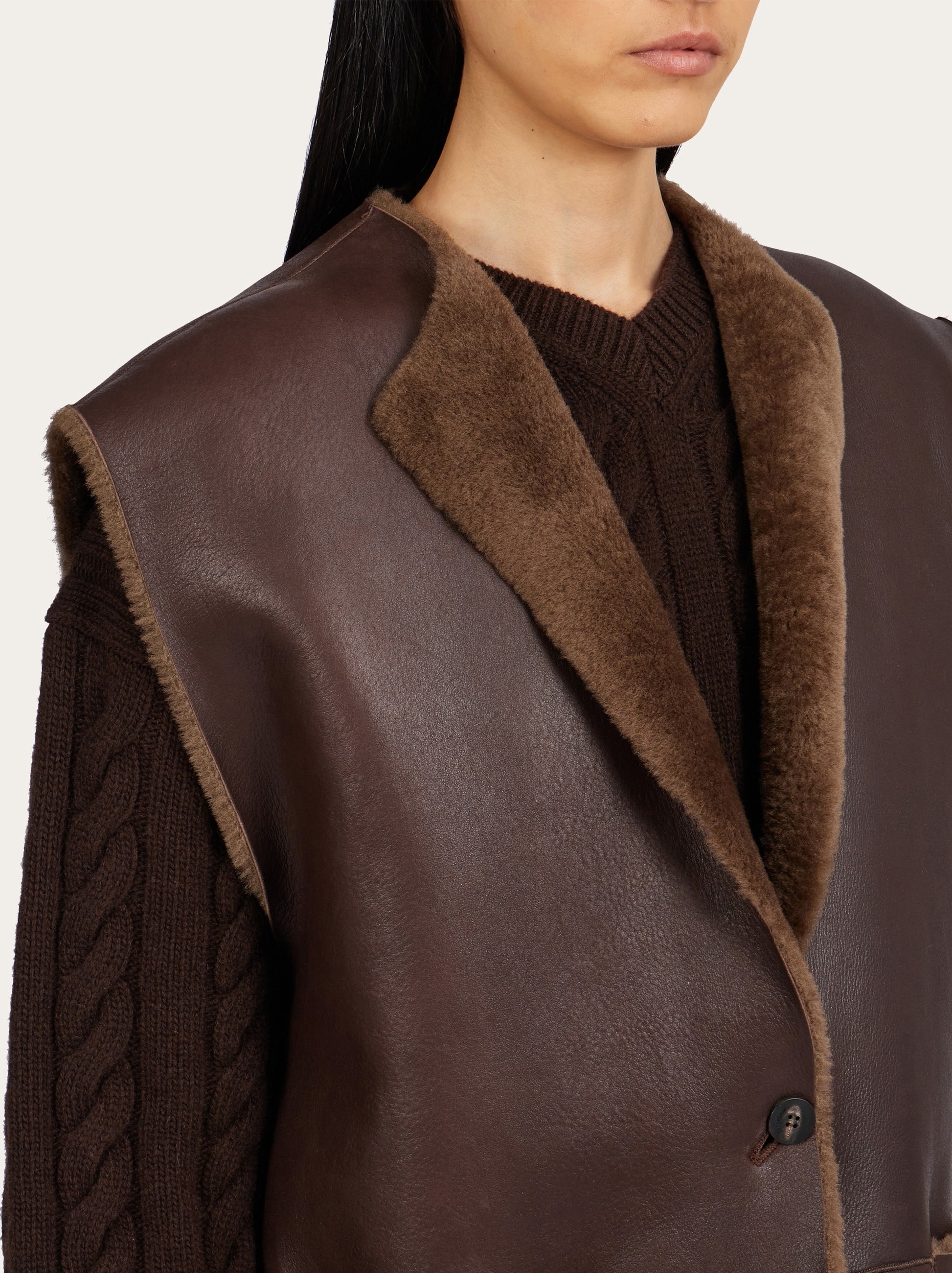 Sleeveless shearling jacket - 4