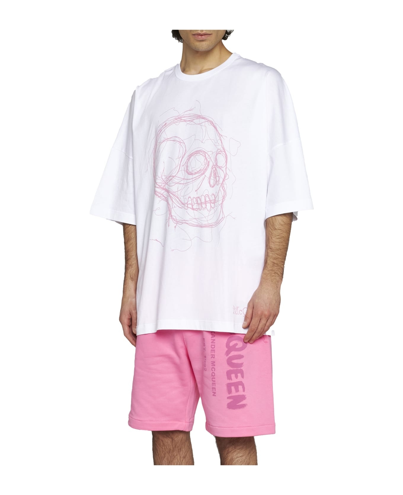 Bermuda Shorts With Graffiti Logo Print - 2