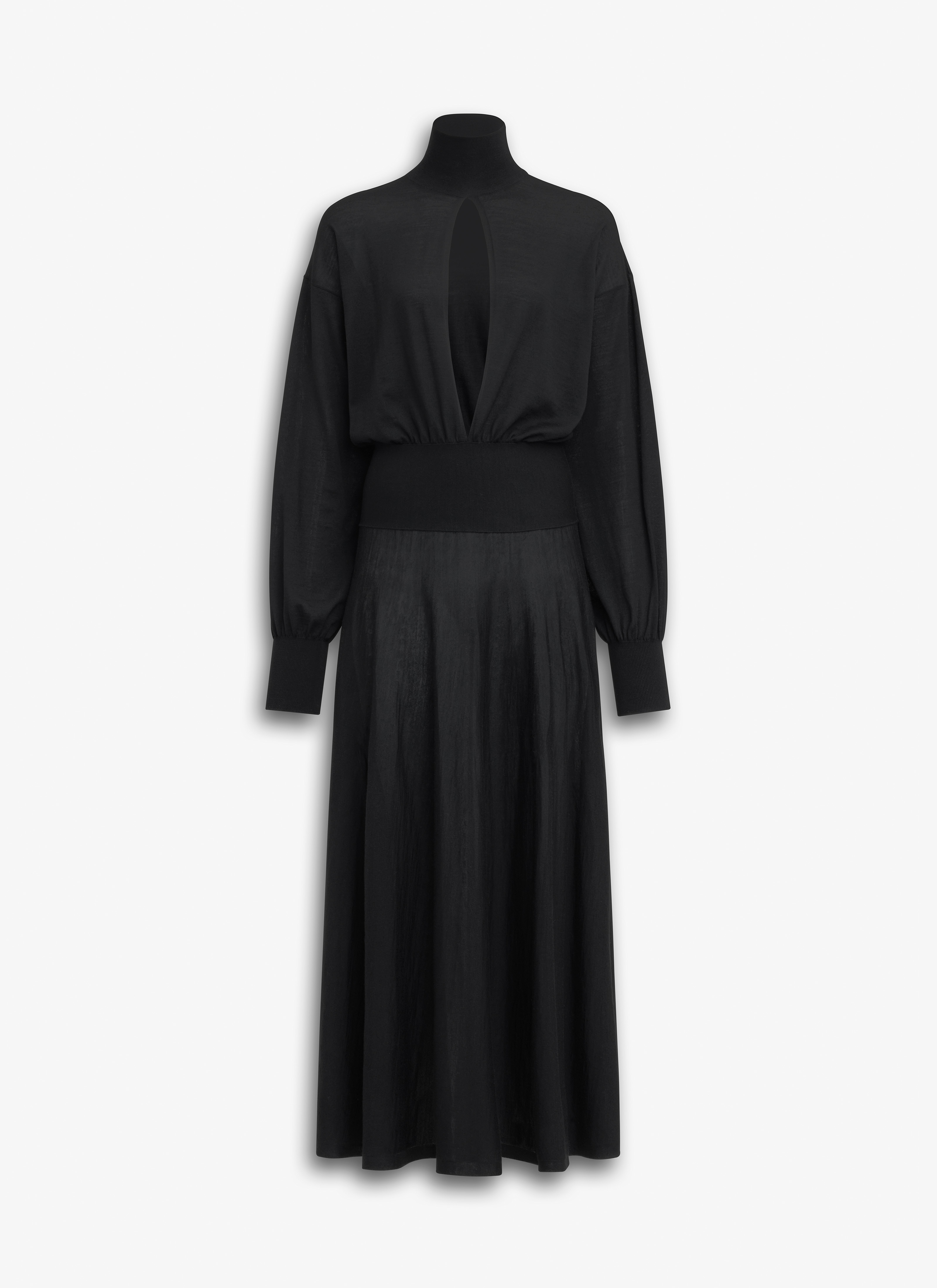 LONG FLOWING KNIT DRESS - 1