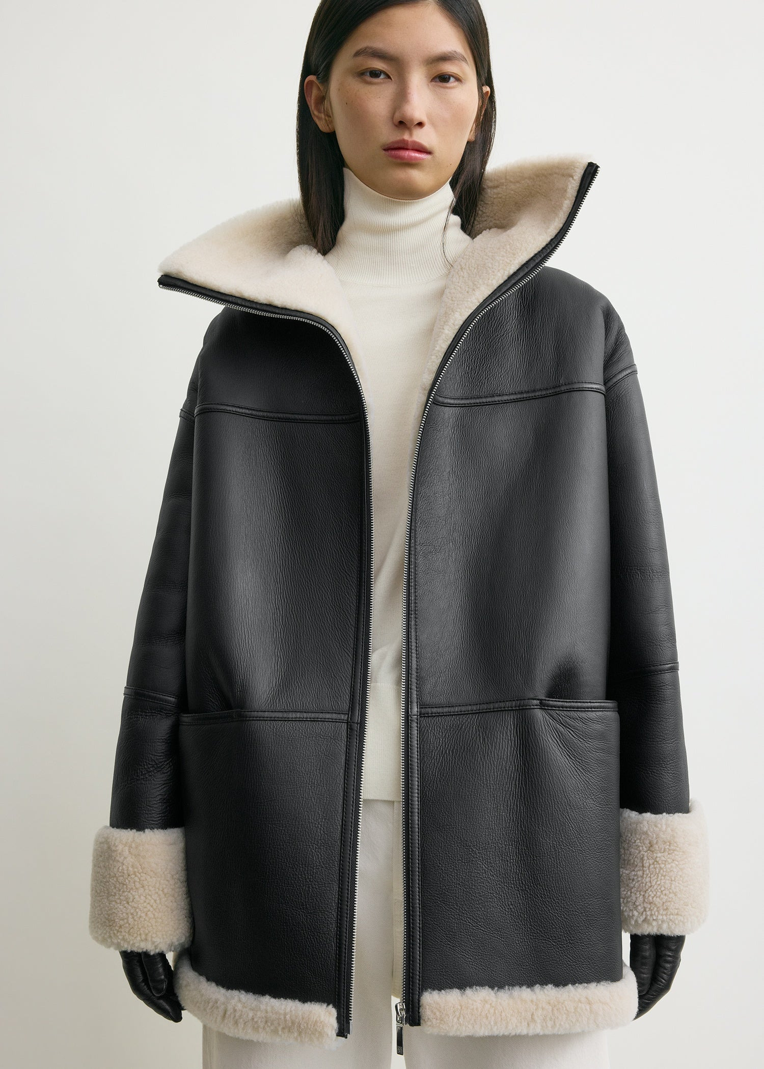 Signature shearling jacket black/off-white - 5