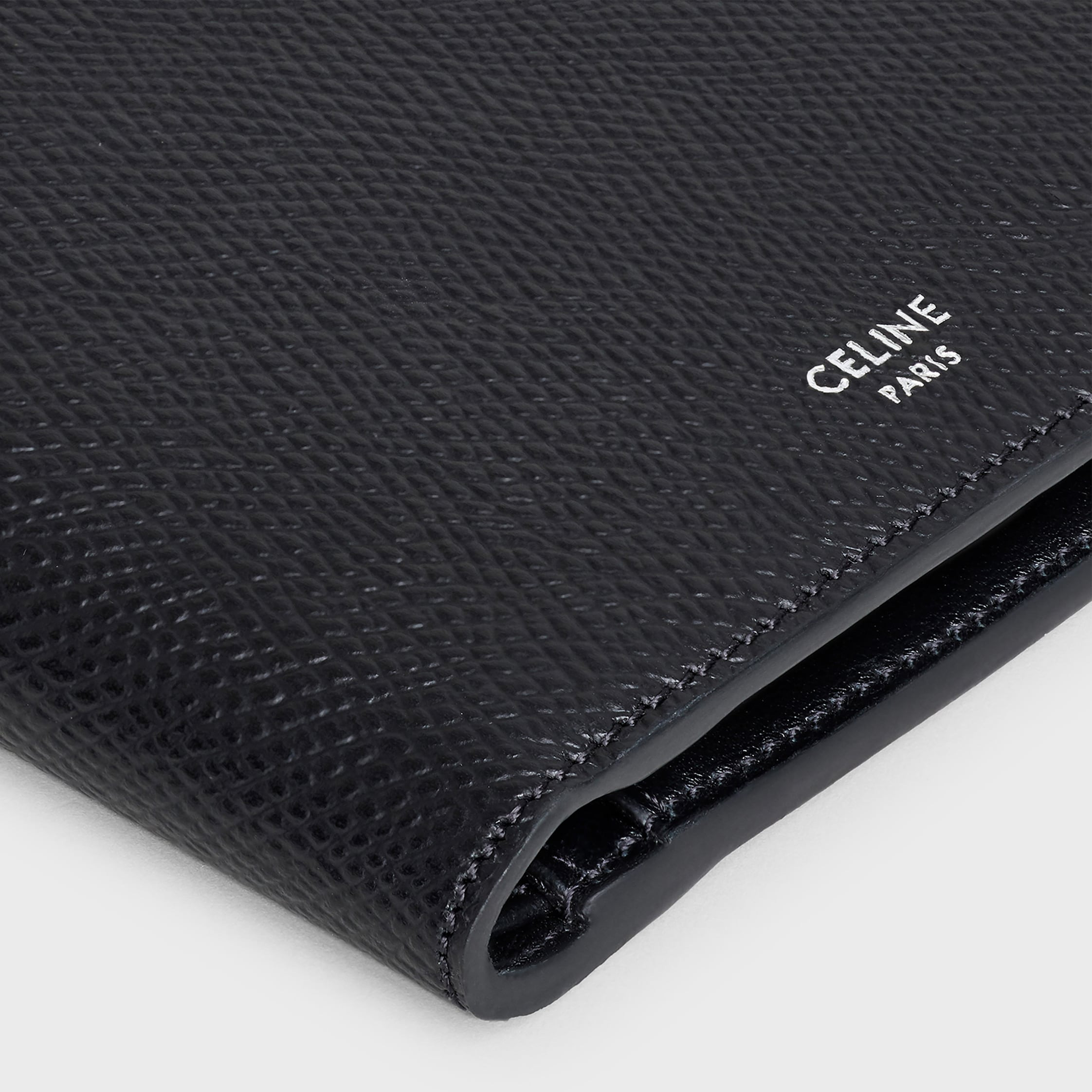Bi-fold Wallet with Coin Compartment in grained calfskin - 4