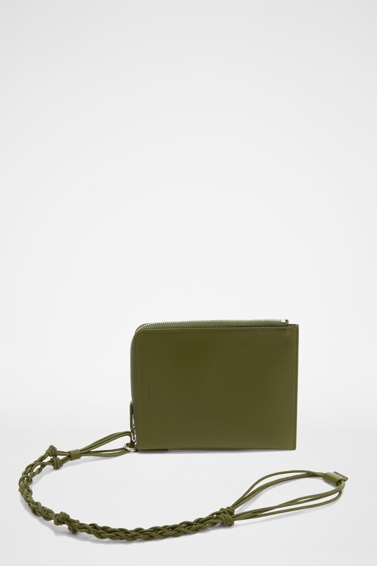 Tangle Passport Holder - 1