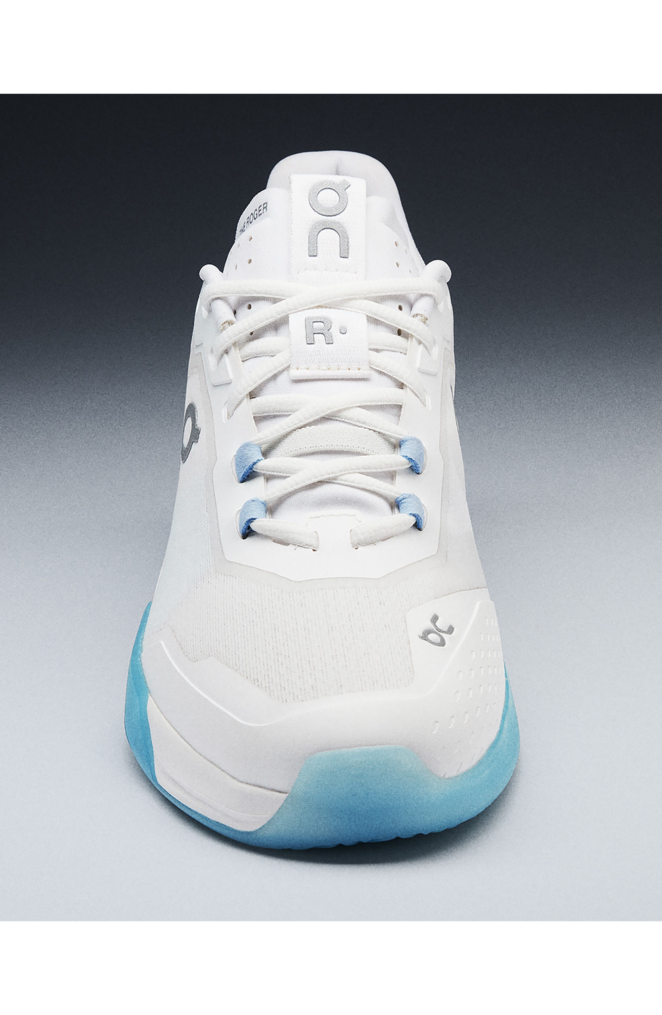 On THE ROGER Adv Pro Tennis Shoe in White/Chambray at Nordstrom - 8