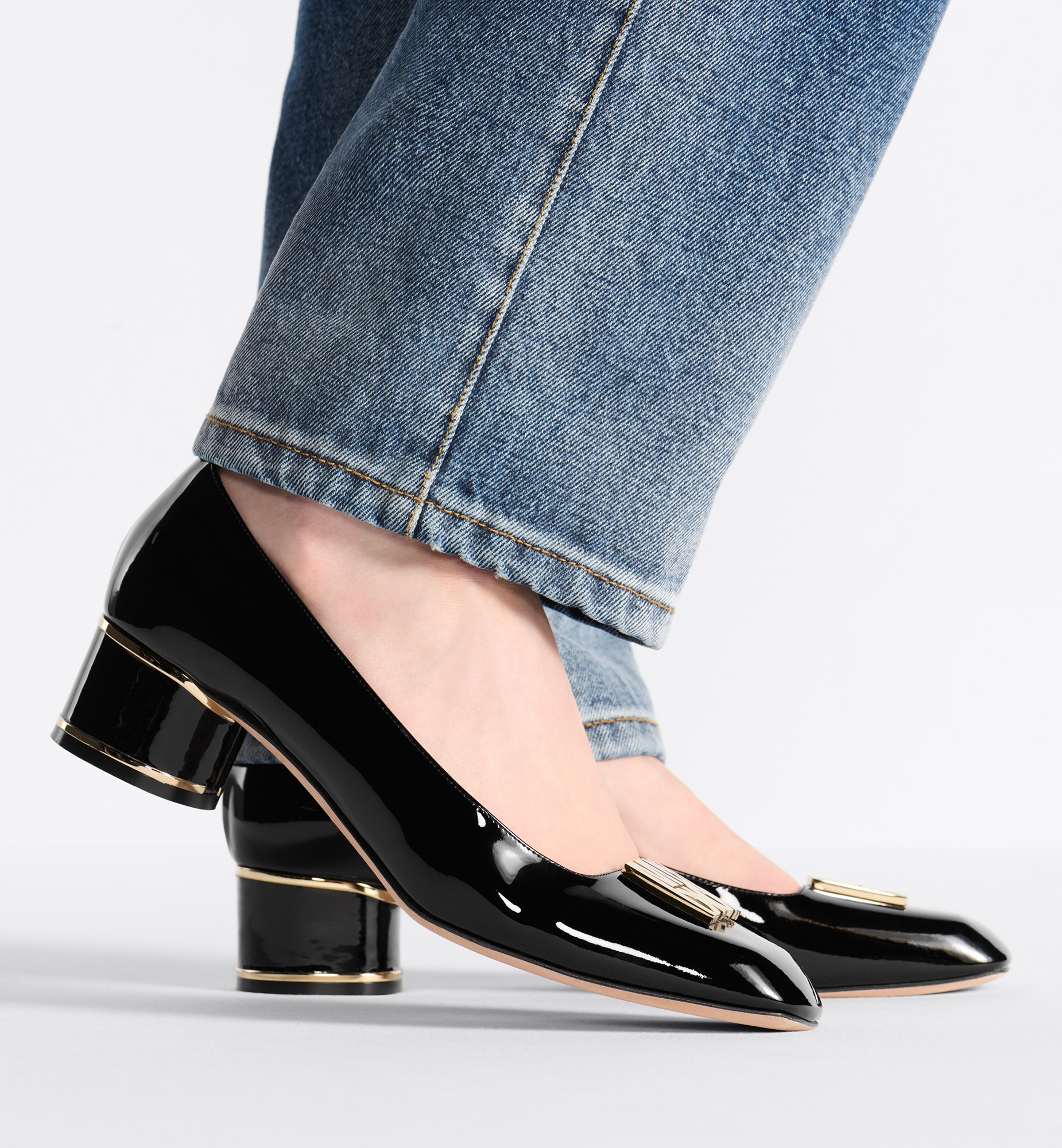 ◆Dior◆ Miss Dior Pump Black Patent Calfskin ブラック Dior Miss Dior Pump | REVERSIBLE