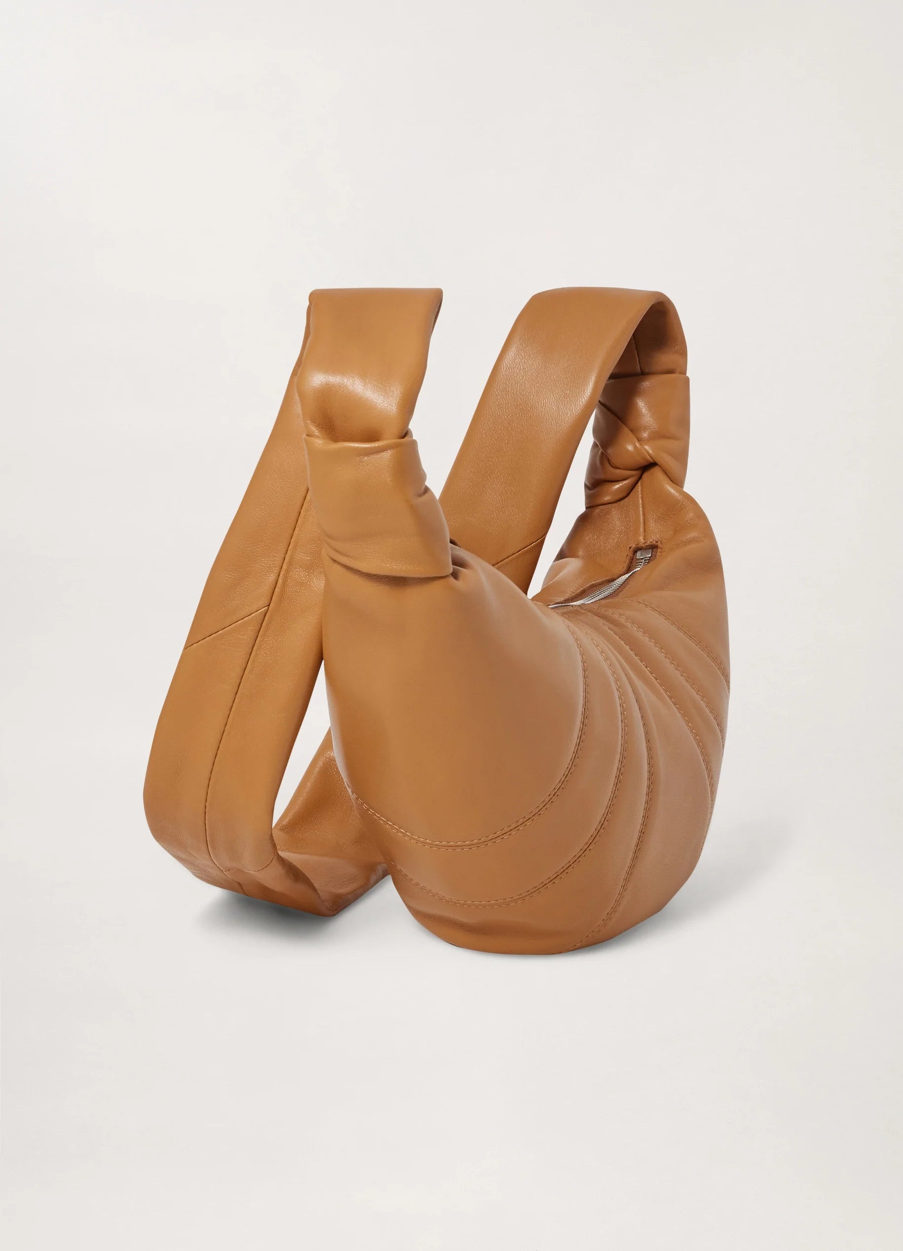 SMALL CROISSANT BAG
SOFT NAPPA LEATHER - 2
