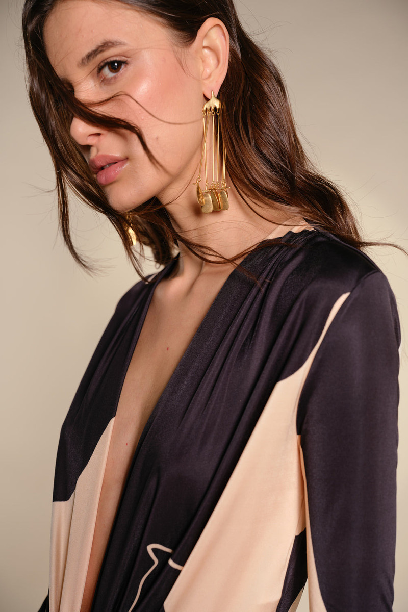 Movimiento De Libertad Earrings 3