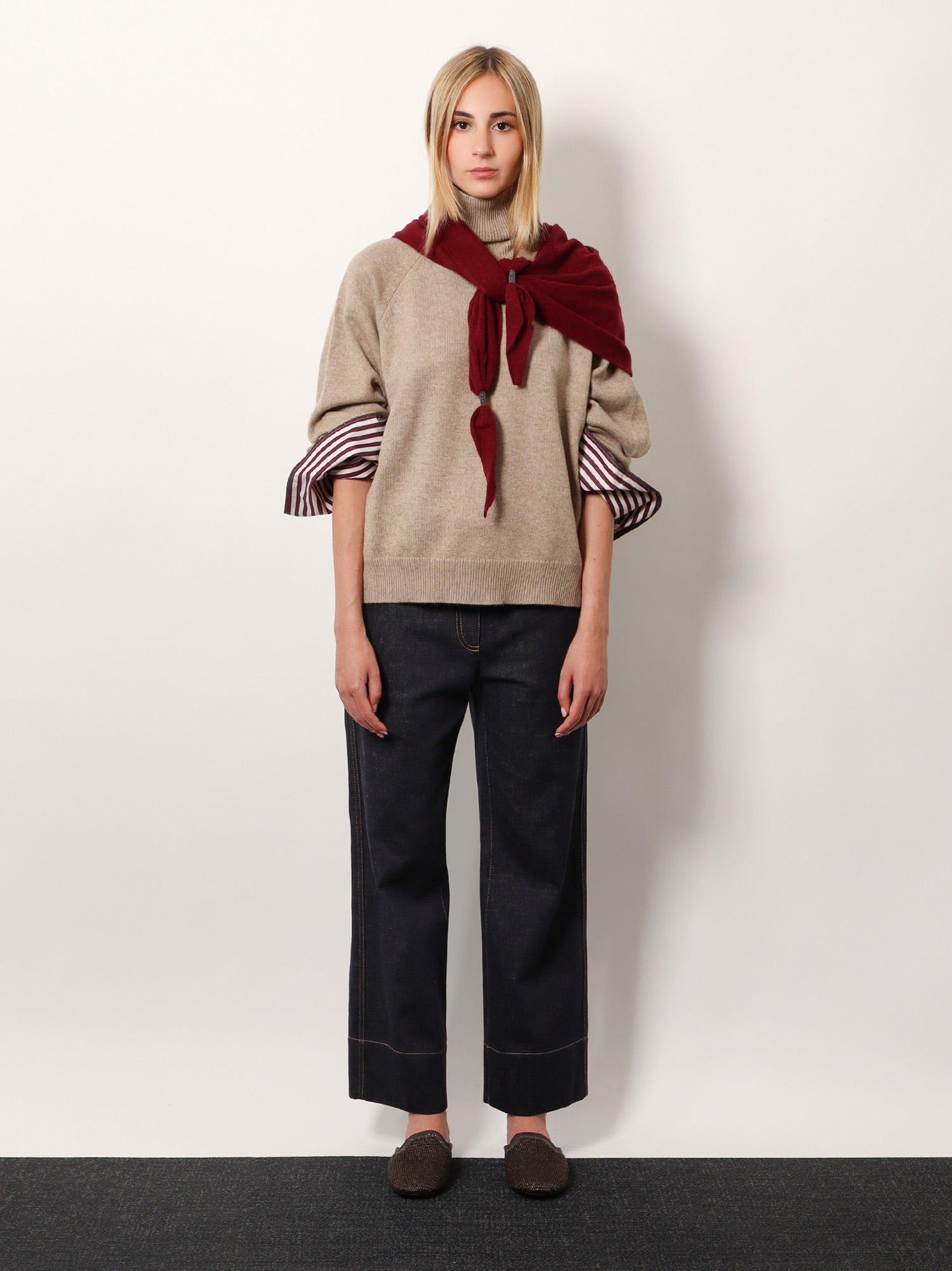 Cashmere Sweater With Monili Detail - 2