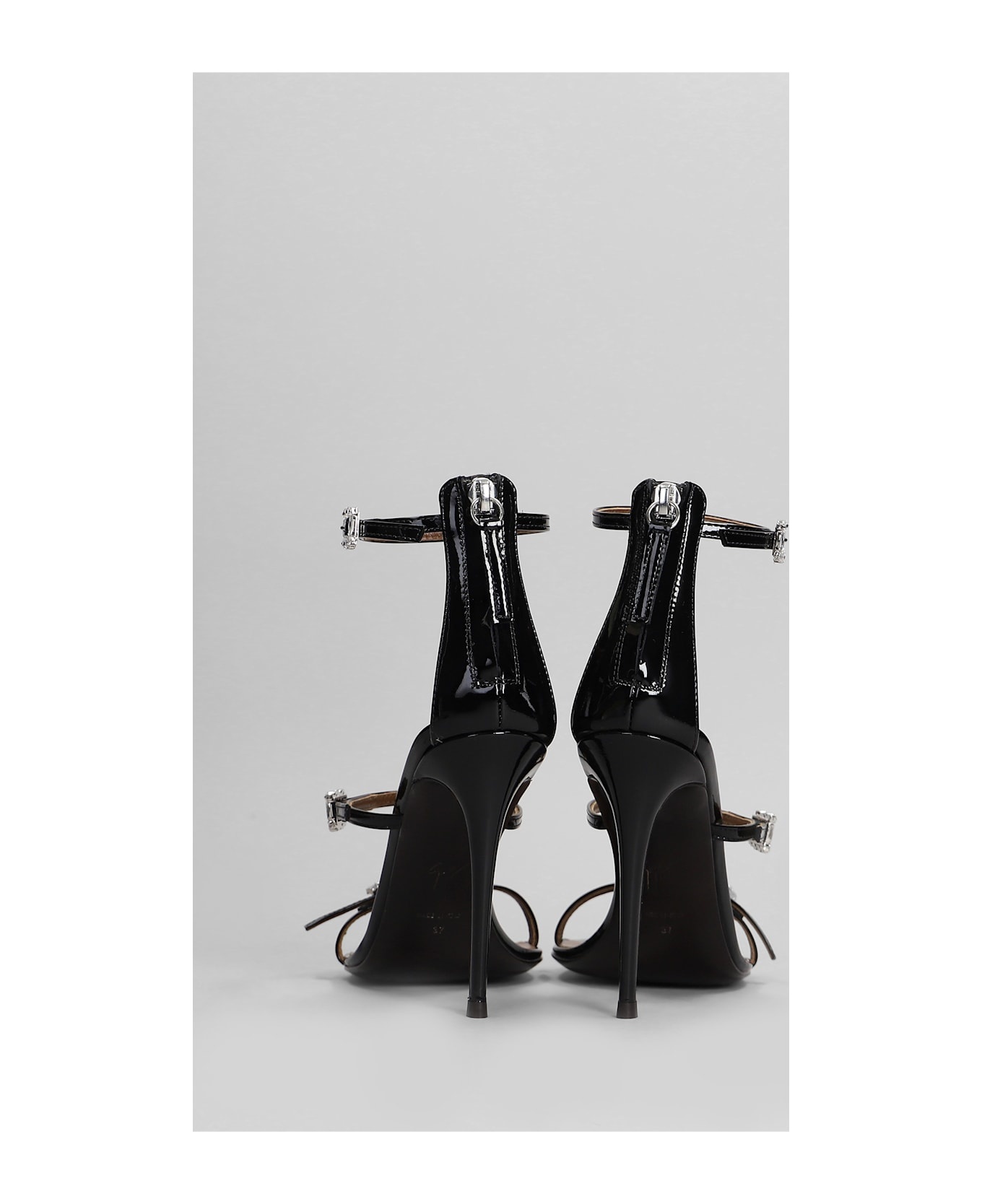 Sandals In Black Patent Leather - 4
