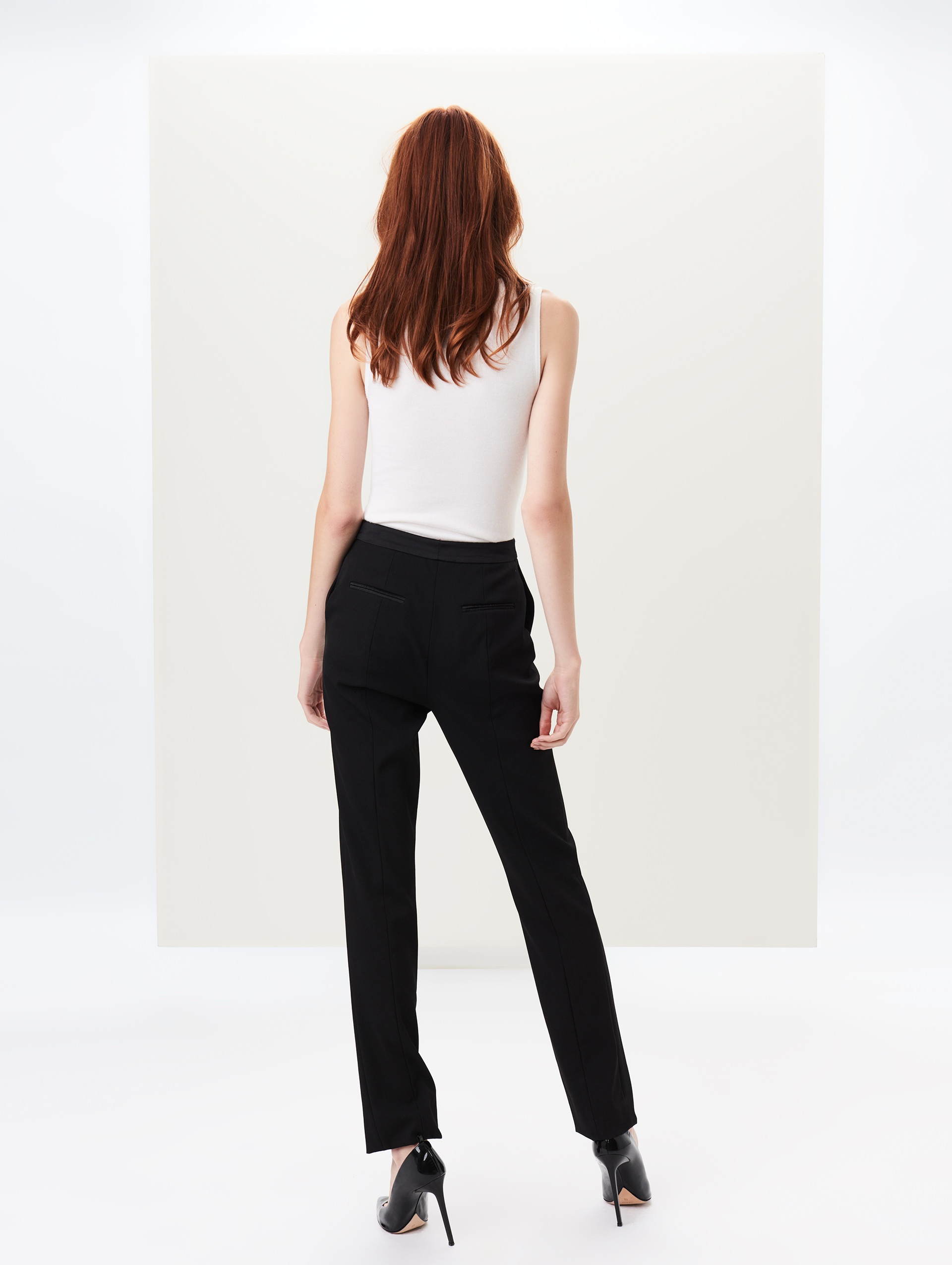 CASHMERE SILK JEWEL NECK TANK - 2