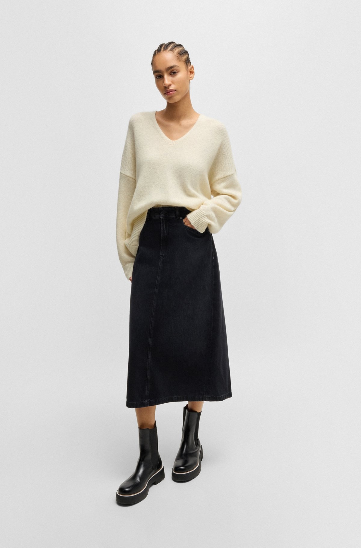 RELAXED-FIT SWEATER WITH V NECKLINE - 3