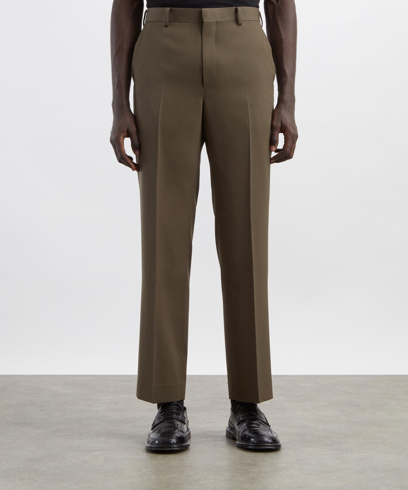 AURALEE Light Wool Gabardine Slack Trousers outlook