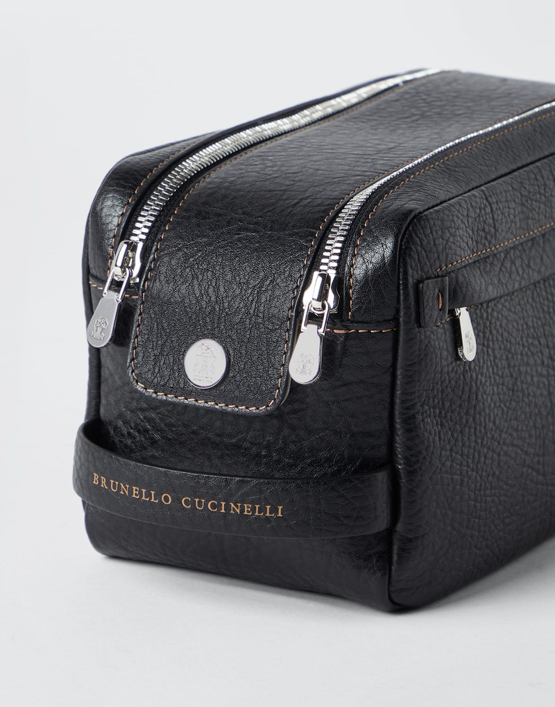 Grained calfskin beauty case with double zipper 3