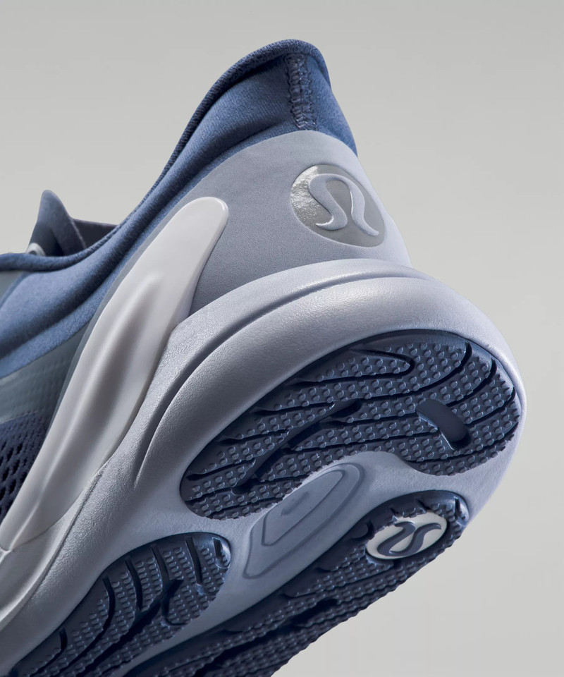 Women's Blissfeel Running Shoe 9