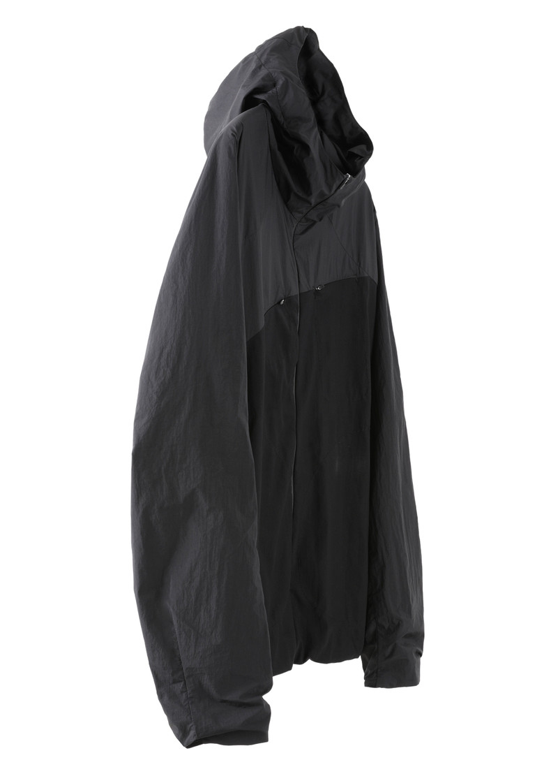 5.1 TECHNICAL JACKET CENTER (BLACK) 2