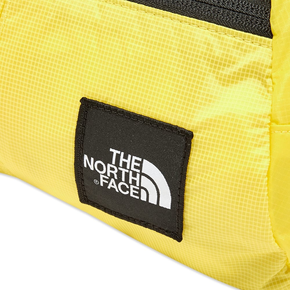 The North Face Flyweight Lumbar Bag - 2