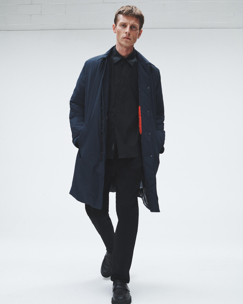 Leon Nylon Puffer Car Coat
Relaxed Fit 2